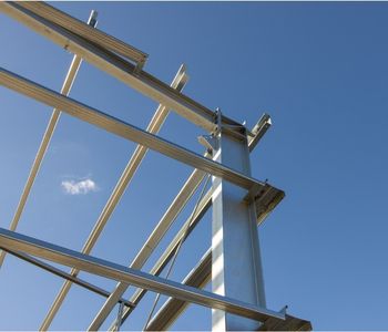 R & F Steel Buildings Feature   Tophat of Zed Roof & Wall Purlins