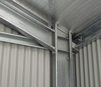 R & F Steel Buildings Feature   Welded & Bolted Connections
